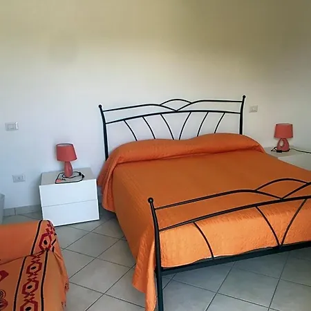 Couette-café Gigi' 3*